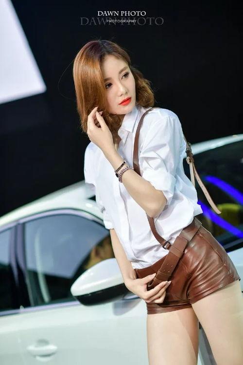 短发美女模特人体丝袜,尽显优雅与性感