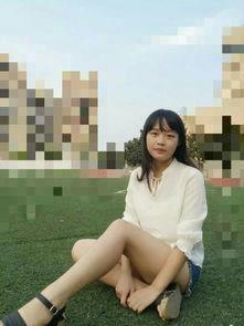 胖腿穿丝袜图片大全